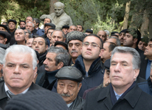 Farewell ceremony for people’s poet Zalimkhan Yagub.  Baku. Azerbaijan, 11 Jan. 2016